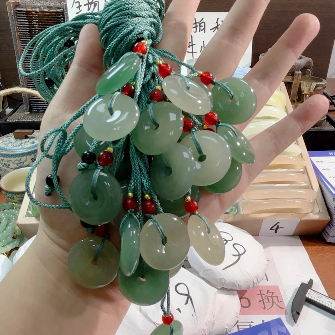 石英质玉手镯未镶嵌5