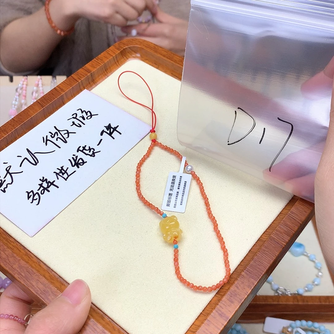 琥珀吊坠(不含链)未镶嵌?****?