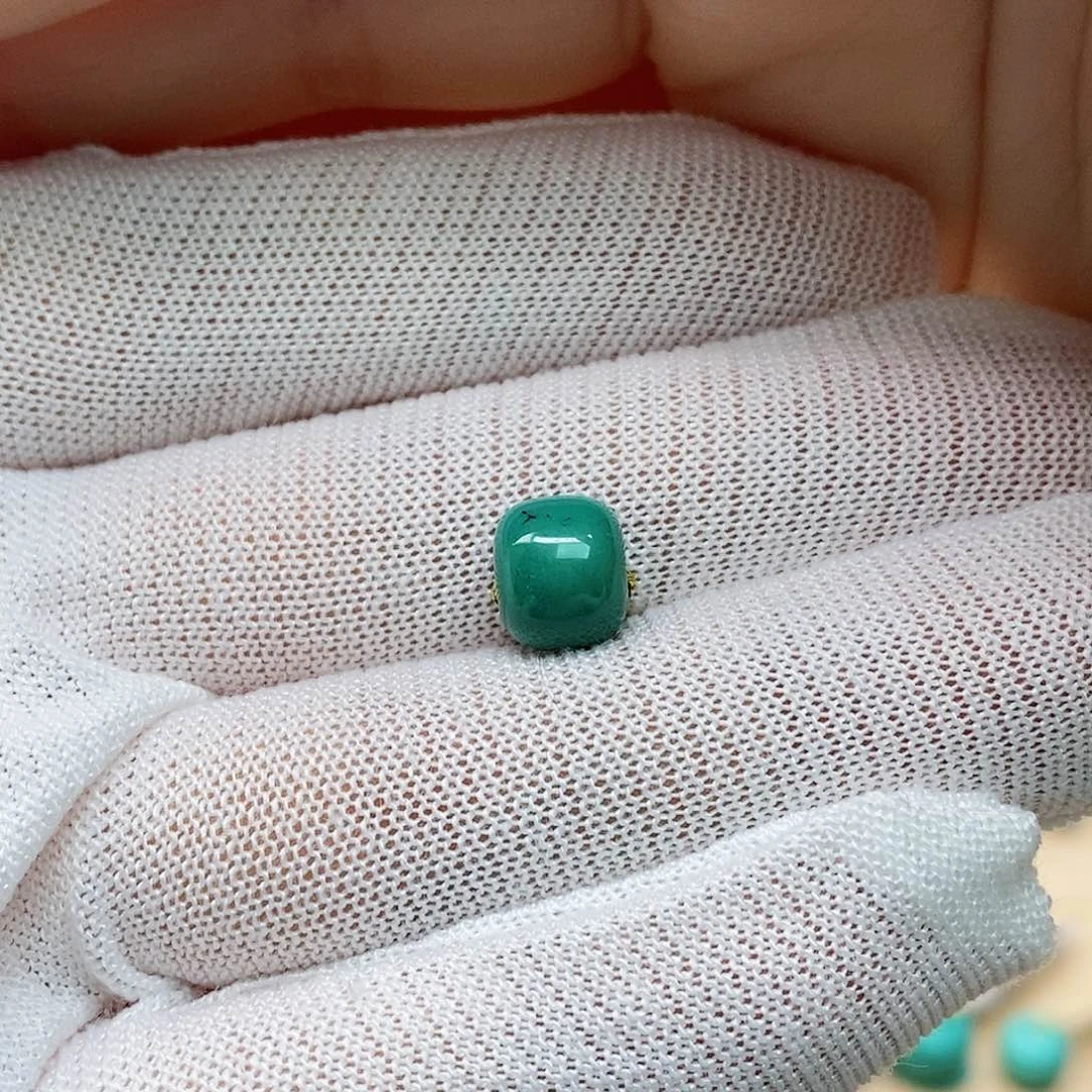 未镶嵌绿松石珠宝奇石默