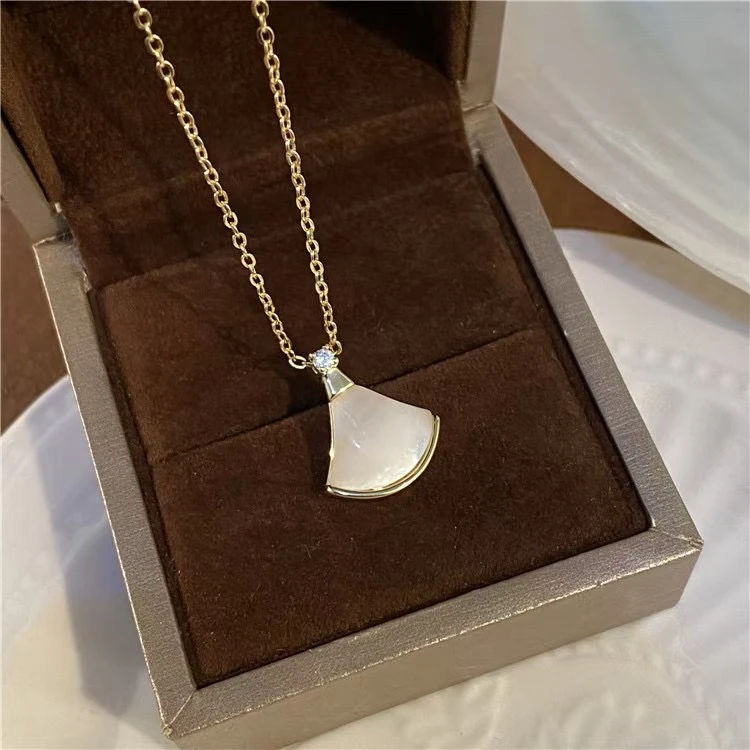 钛钢项链 贝壳扇子项链000