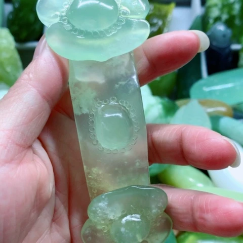 蛇纹石玉未镶嵌手把件