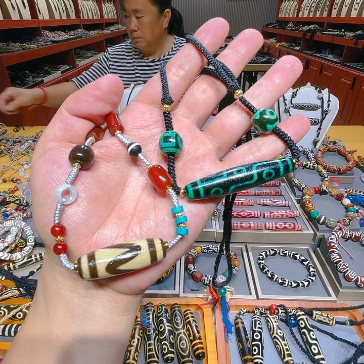 未镶嵌玛瑙/玉髓珠宝奇石