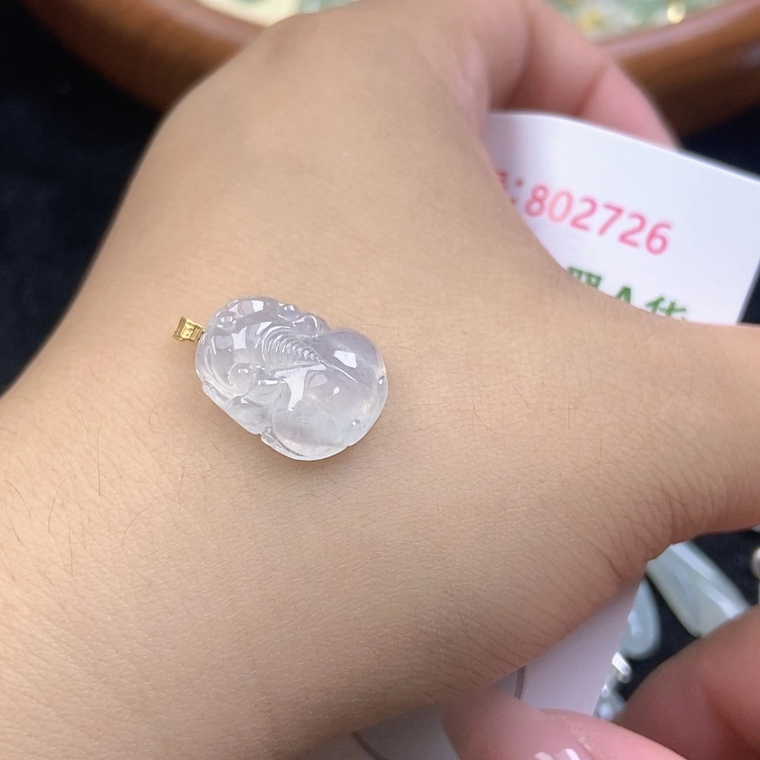 翡翠未镶嵌挂件天然