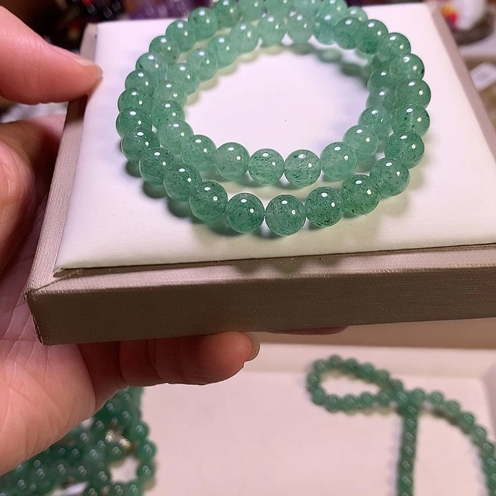 水晶手串未镶嵌绿草莓7