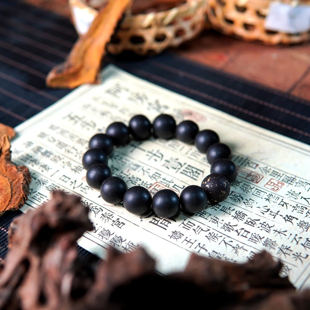 【传世金颜-龙涎之巅】-和济堂手串-（1.5*15）合香珠