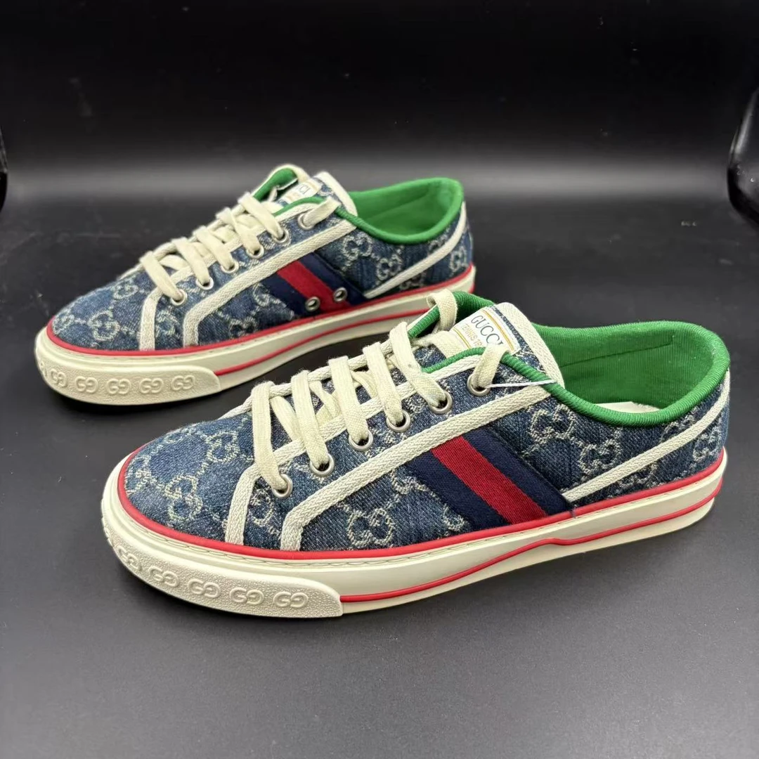 95新 GUCCI/古驰 男士牛仔蓝休闲1977板鞋 38码 xh163