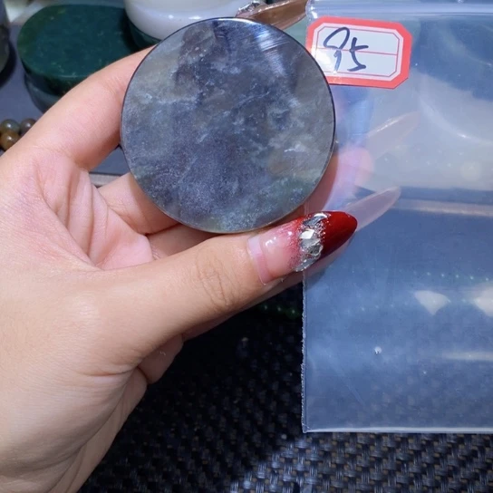 和田玉和田玉边角料随机发未镶嵌