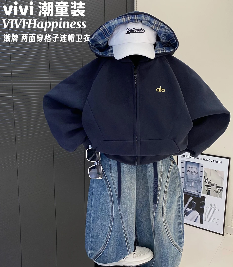 现货VIVI童装【暗藏玄机】2025秋潮牌中大童两面穿藏青格子连帽卫衣
