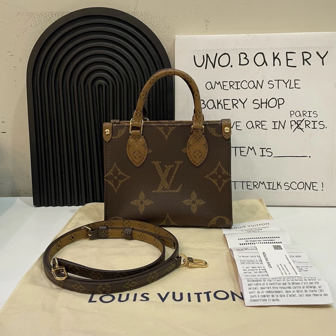 全新未使用 LouisVuitton/路易威登 老花onthego