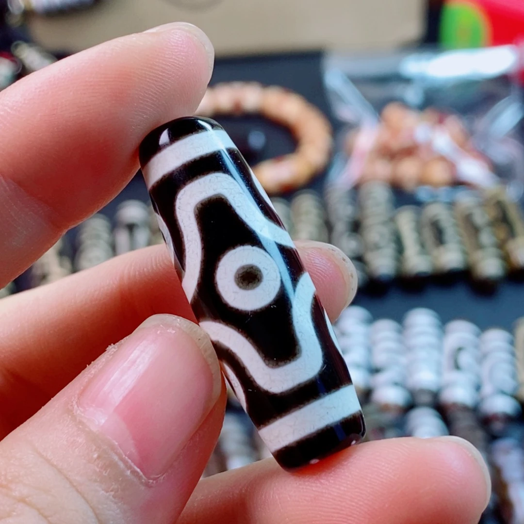 玛瑙/玉髓颈饰合金