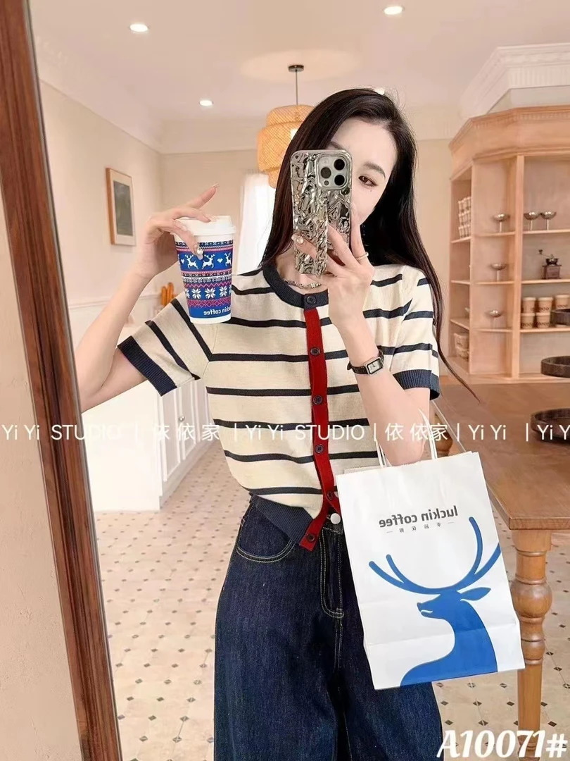 【肉总】新款时尚针织开衫条纹