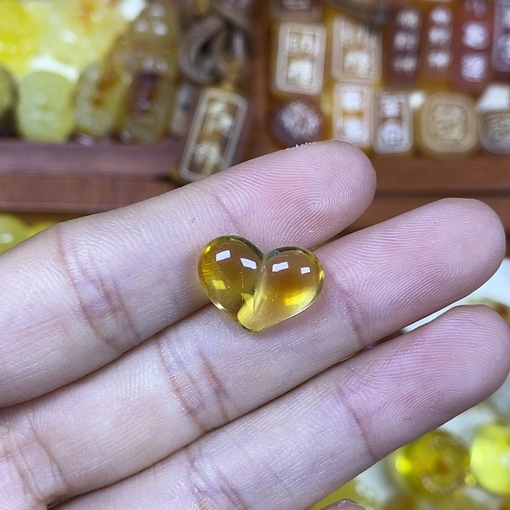 吊坠橄榄核小屁桃43