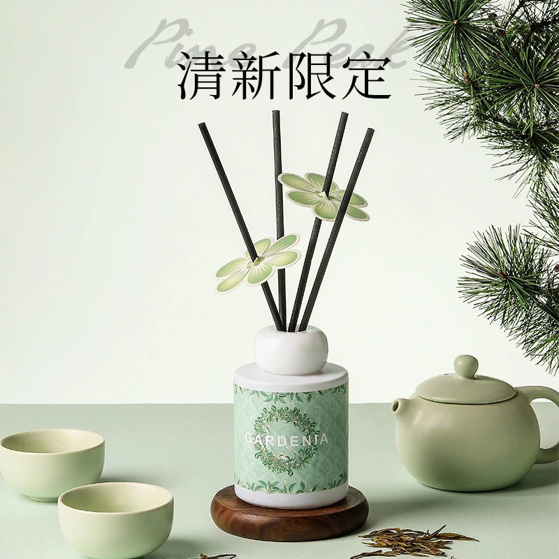 高级国风香薰精油持久留香家用卧室清新限定淡香香氛香薰液补充液