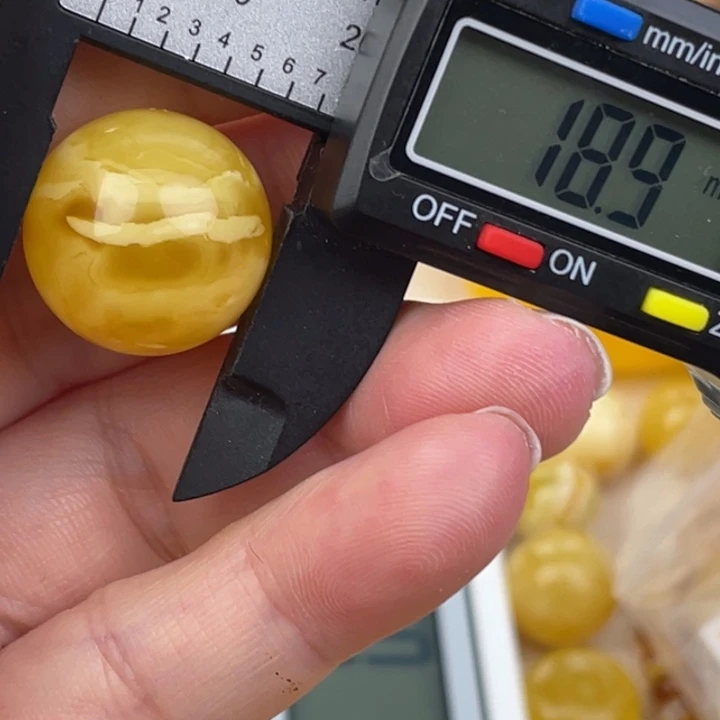 蜜蜡未镶嵌裸石850