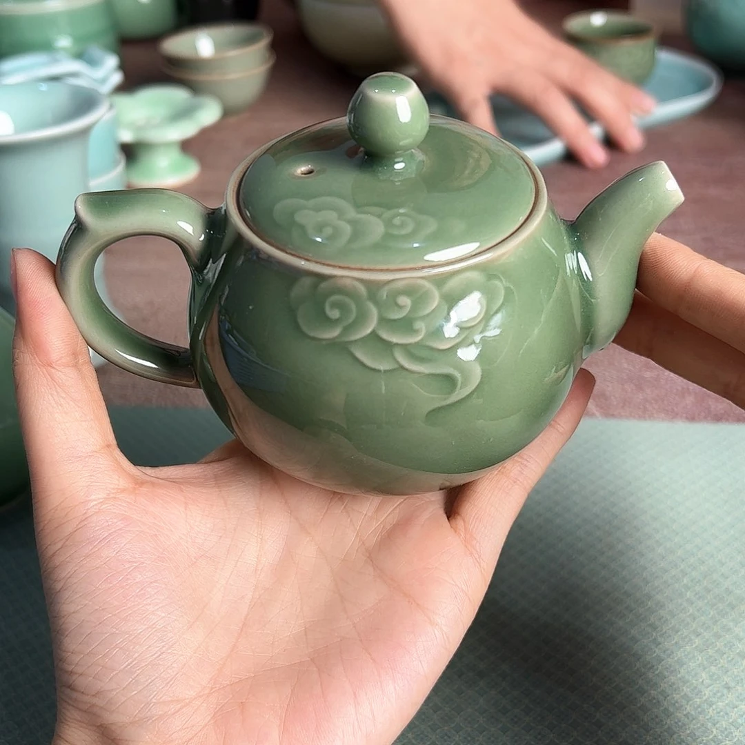 龙泉云间青瓷小米茶器