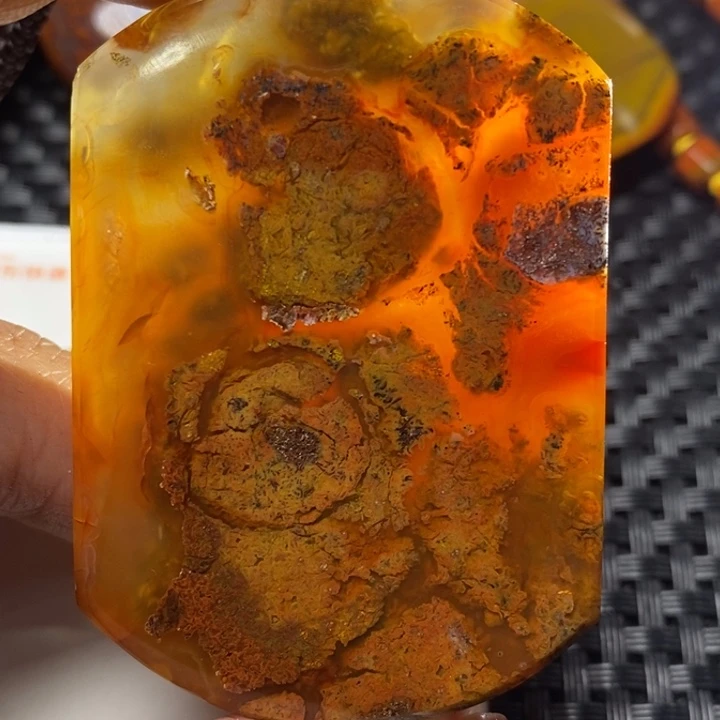 玛瑙/玉髓颈饰未镶嵌游**德