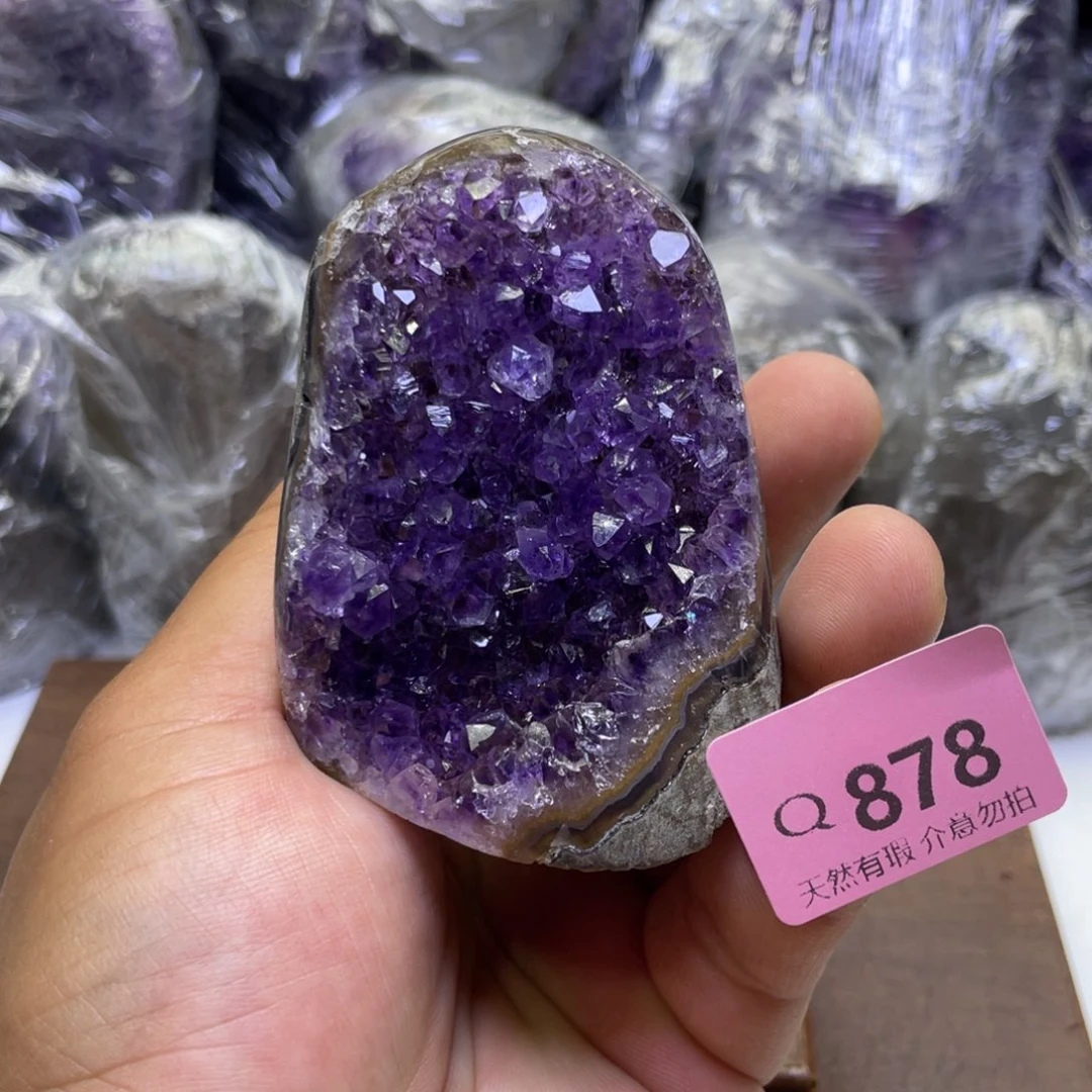 未镶嵌水晶大型摆件（非配饰）