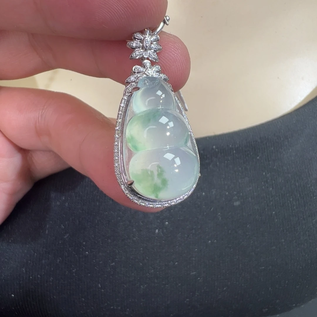 翡翠18K金镶嵌吊坠(不含链)