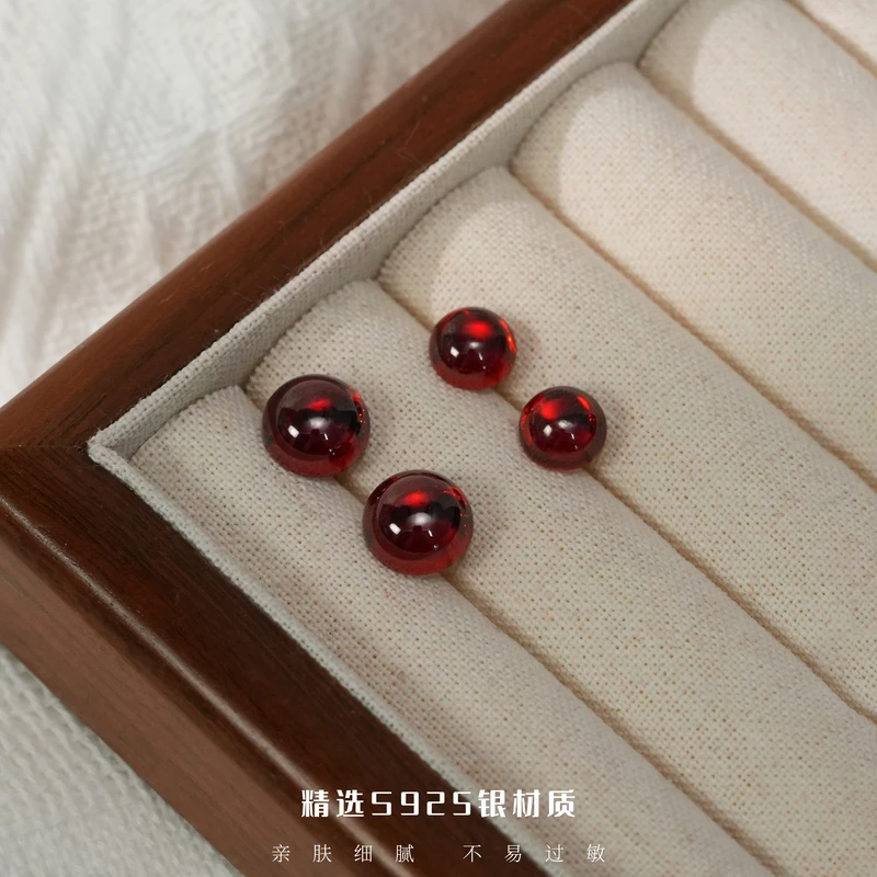 丽沁 925银玻璃耳饰  精美石榴红半珠耳钉女简约民族风小巧耳环