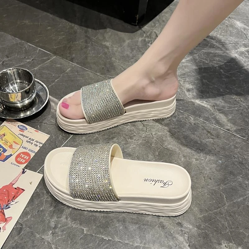 2025夏季新款手工镶钻厚底凉拖鞋外穿时尚水钻一字露趾沙滩凉鞋