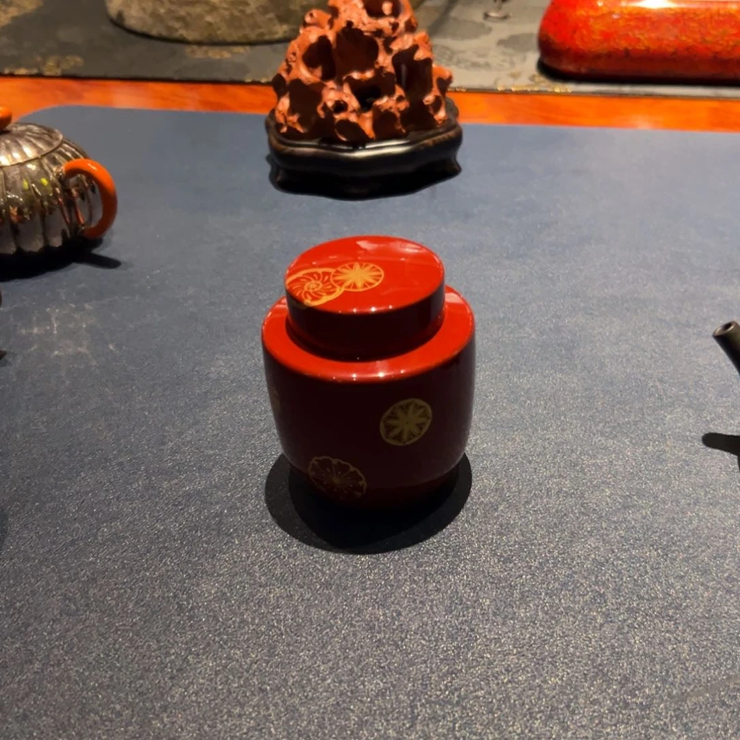 熊**仔嘉壶轩茶叶罐大漆做