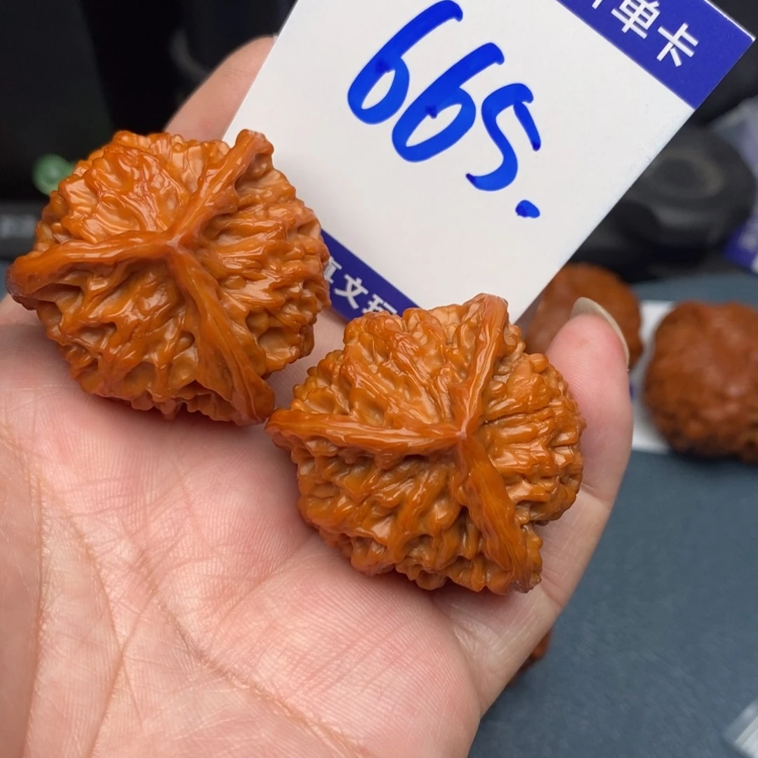 文玩核桃把件盘山37