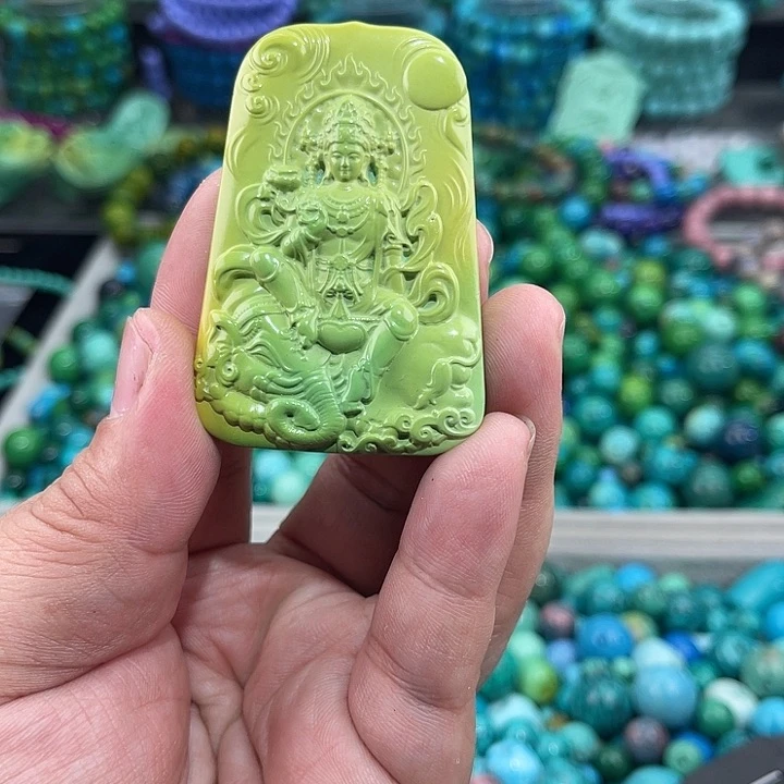 高瓷雕刻精品精美