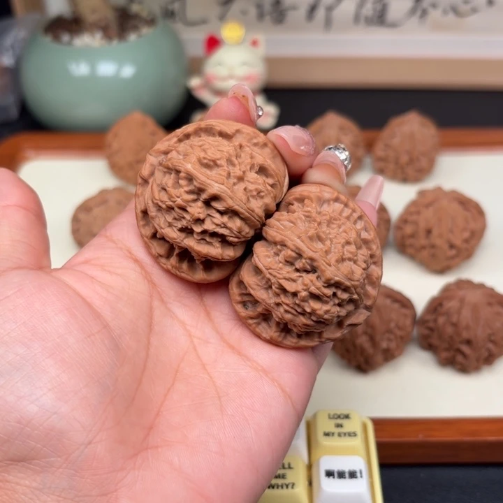 把件文玩核桃全品三角白44