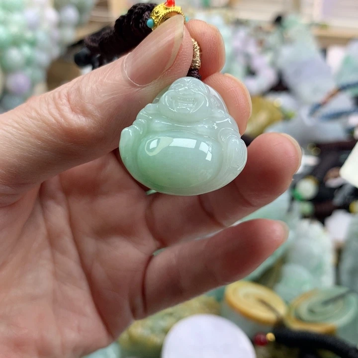 翡翠未镶嵌颈饰吊坠