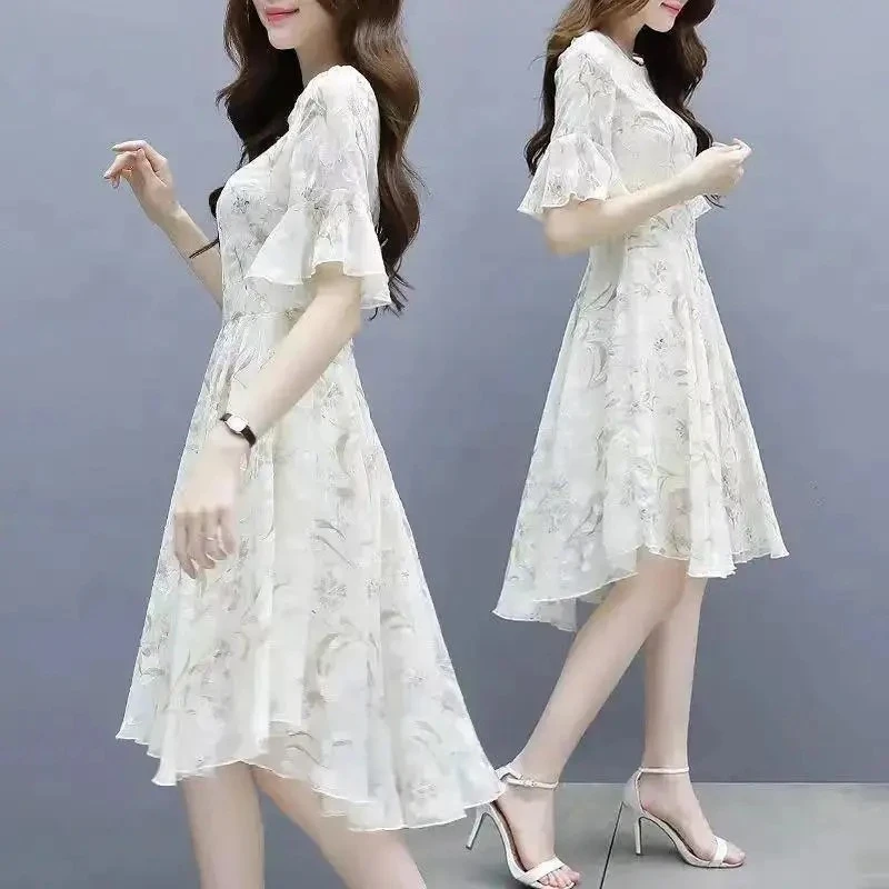 裙子女夏装小个子2024新款修身显瘦超仙女气质冰丝碎花遮肚连衣裙