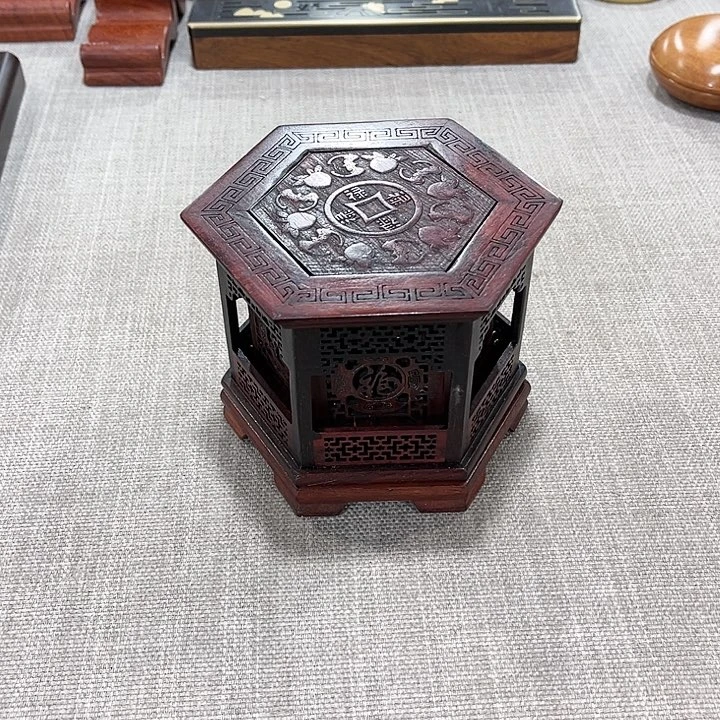 琉璃手工艺品红木工艺品雕刻工艺微暇