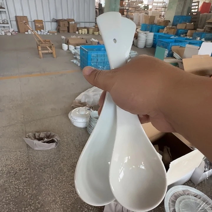 景德镇陶瓷影清大勺子2 个