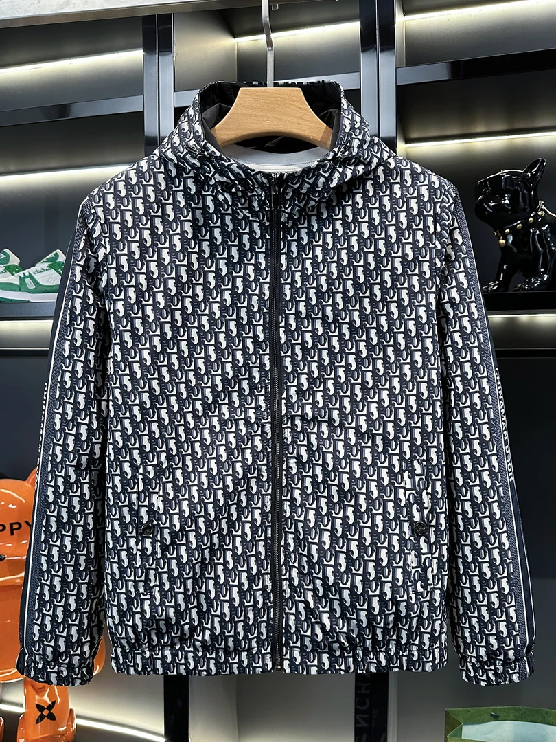 欧货高端两面穿秋季新款夹克男轻奢老花字母提花连帽男士休闲外套