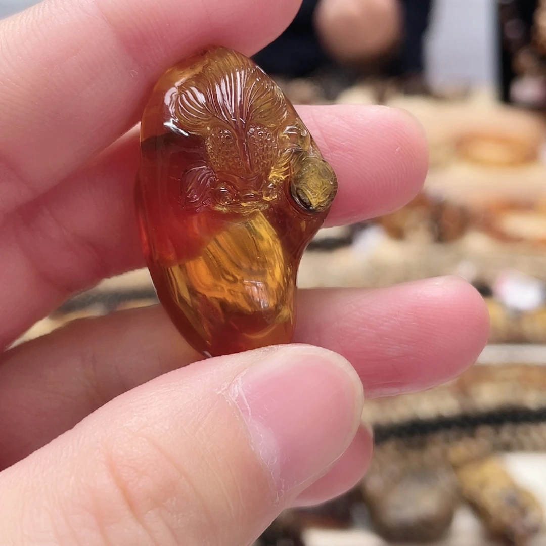 琥珀裸石未镶嵌w****_大