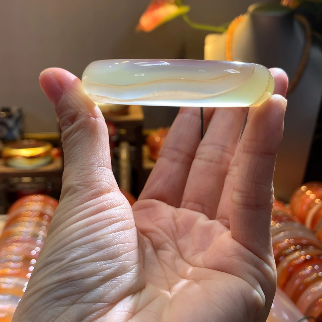 玛瑙/玉髓未镶嵌手镯23号