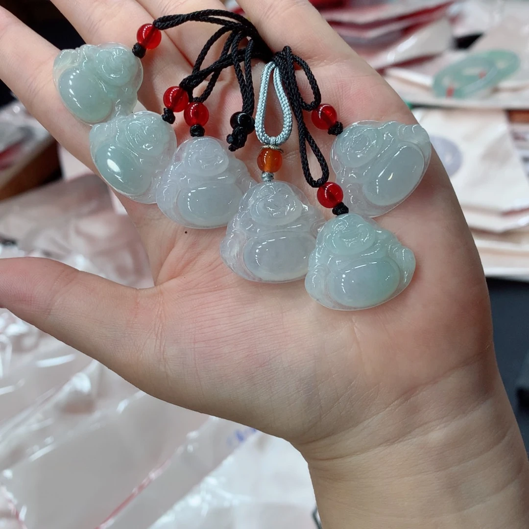 翡翠未镶嵌颈饰多样性发1