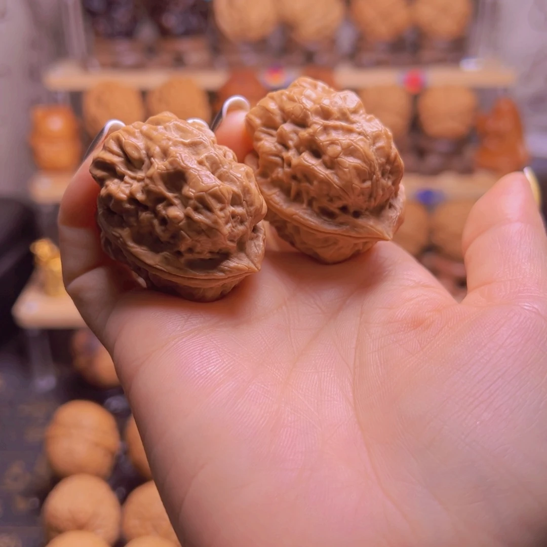 把件桃核麒麟疙瘩包H6、38……