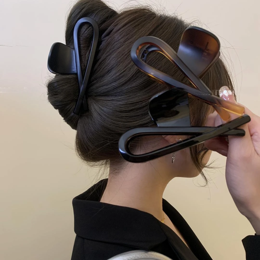 鱼尾小众高级感鲨鱼抓夹韩版气质百搭复古简约款黑色蝴蝶结发夹商品图