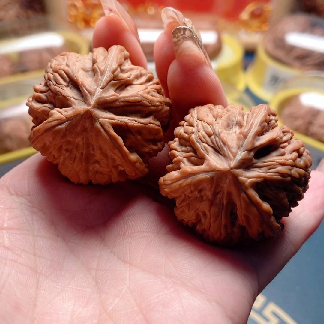 文玩核桃把件38全品文山三棱