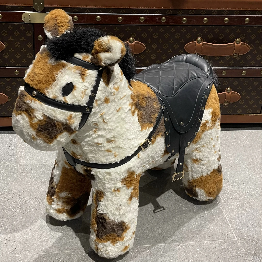 可移动可坐人小马驹儿童成人家具坐凳摇摆小木马