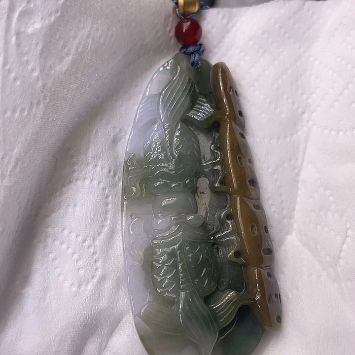 翡翠未镶嵌套链翡翠吊坠