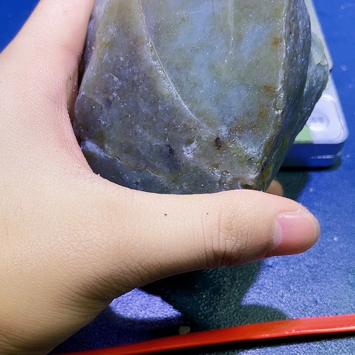 未镶嵌和田玉（糖玉）珠宝半成品