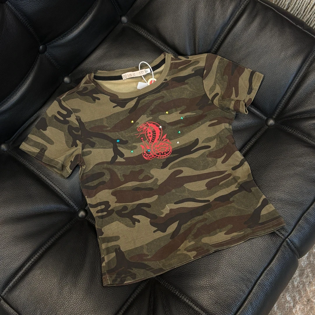 Uninhabitable 新款迷彩美式复古烫钻短袖休闲圆领半袖T恤