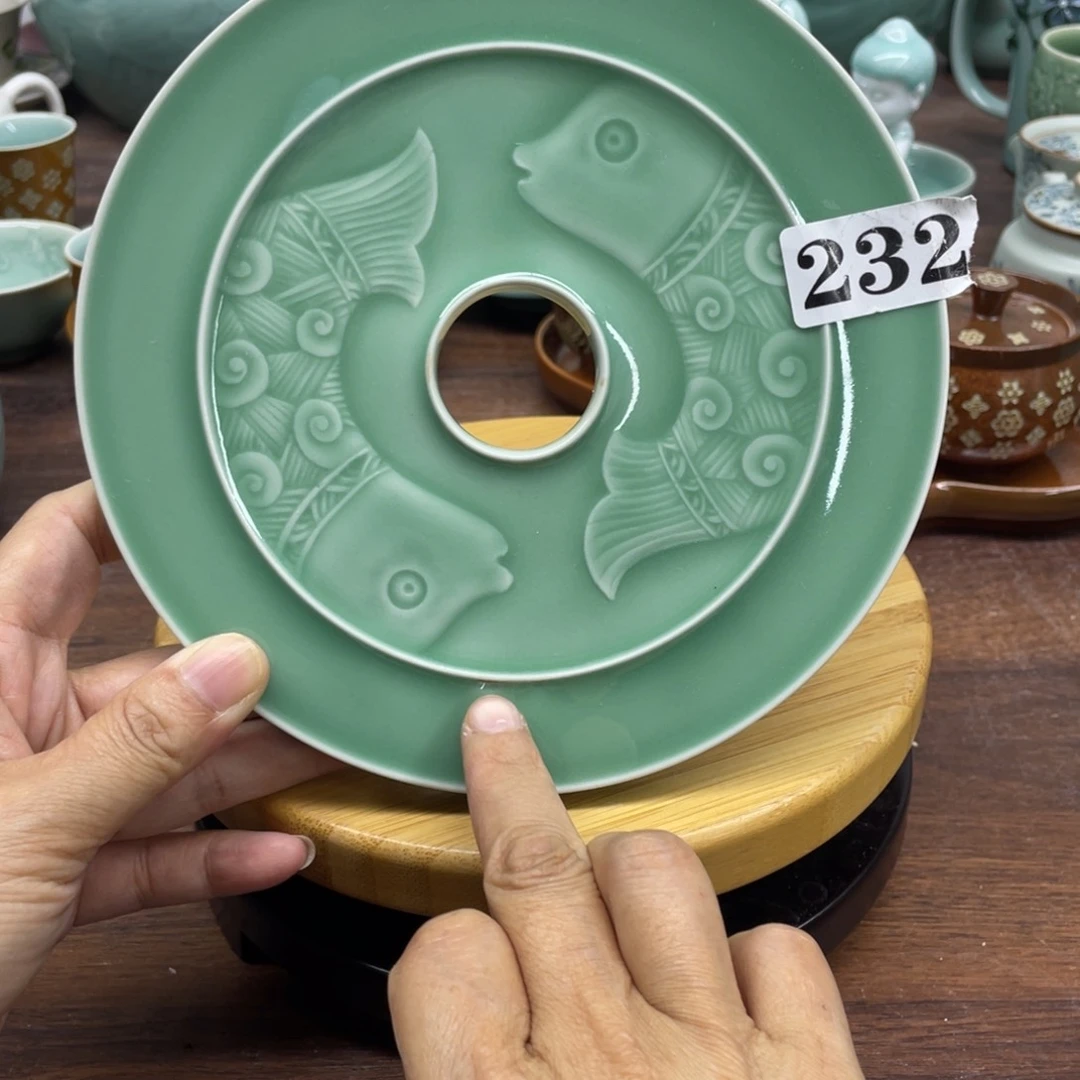 微瑕特价青瓷青瓷17厘米