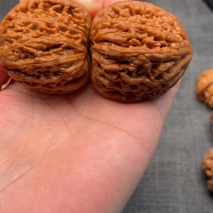 文玩核桃把件@***@虎头王40