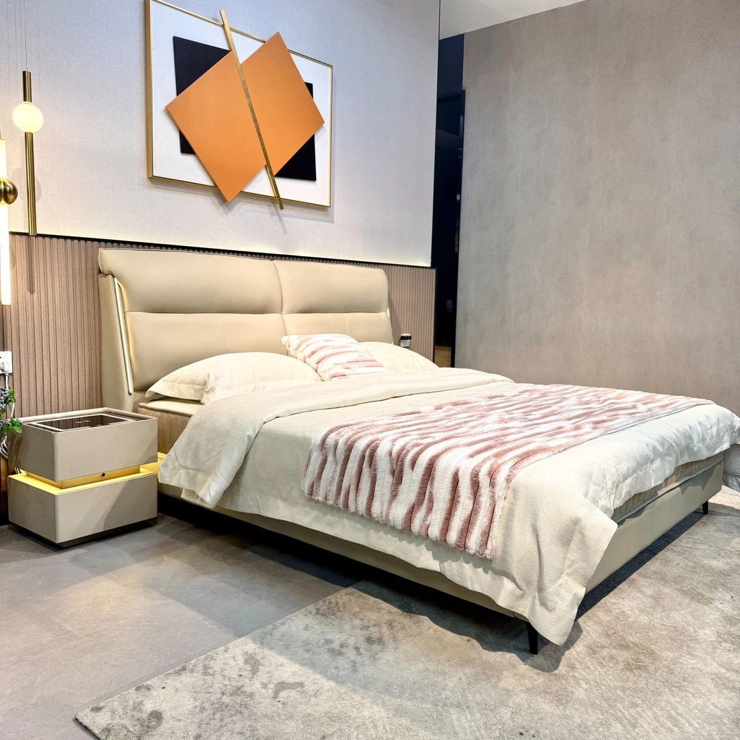 061#轻奢简约大床免洗主卧室储物高箱皮现代意式高端儿童床