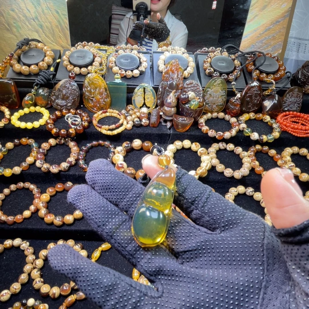 琥珀未镶嵌手串福豆