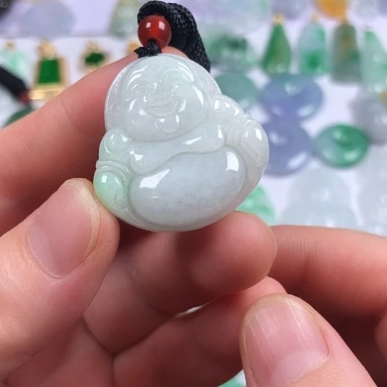 颈饰未镶嵌翡翠佛公