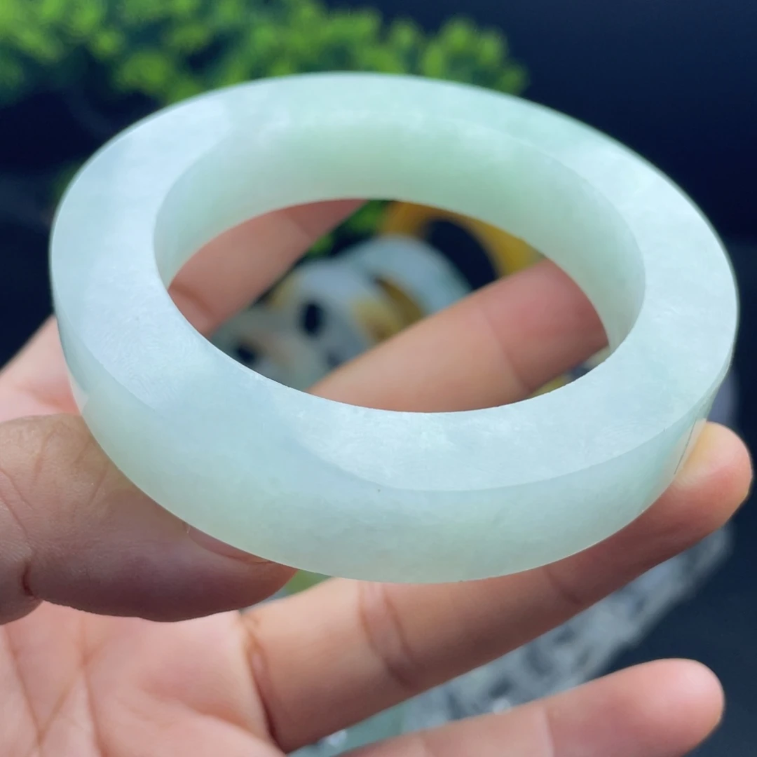未镶嵌不退不换定制翡翠