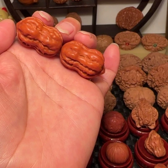 文玩核桃把件花生